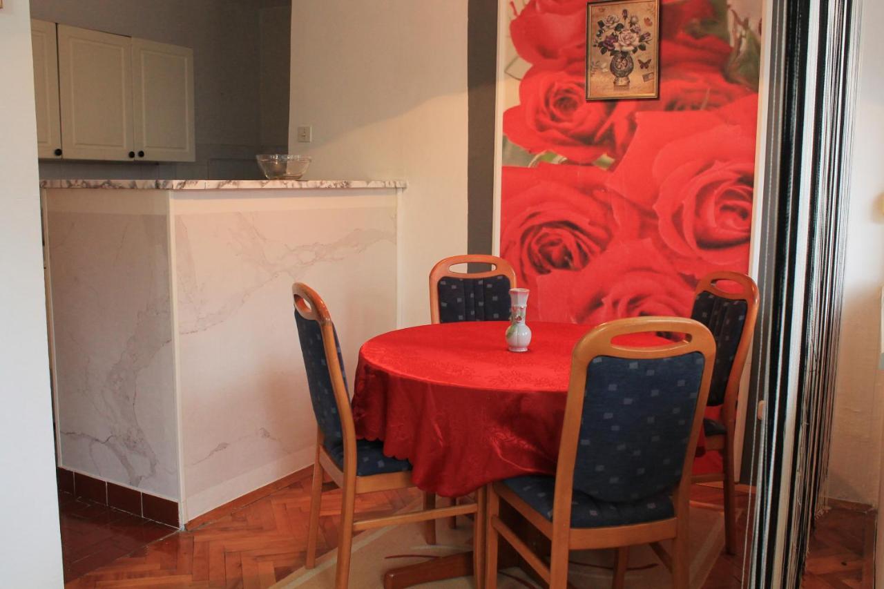 شقة موستار  في Apartman Anida المظهر الخارجي الصورة